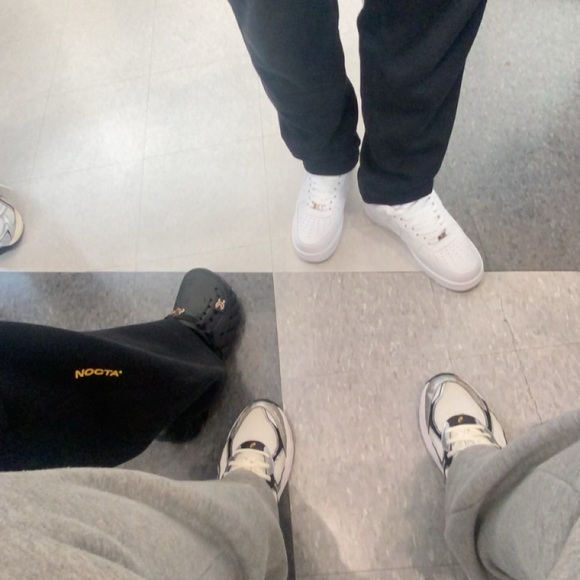 Meet your Posher, Jb - Picture 1 of 1